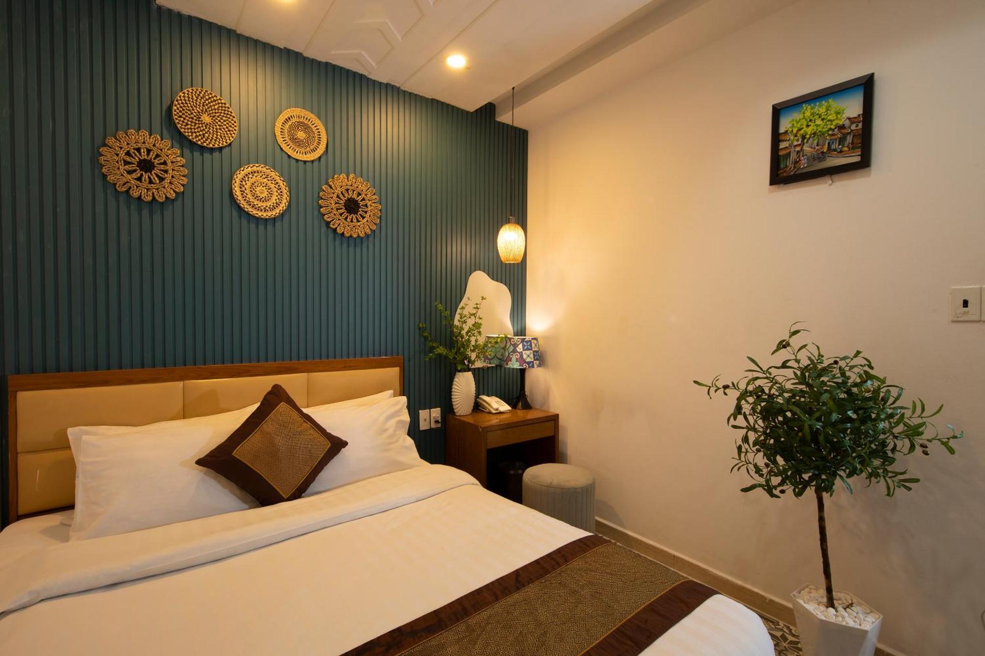 Khách sạn Symphony 3*