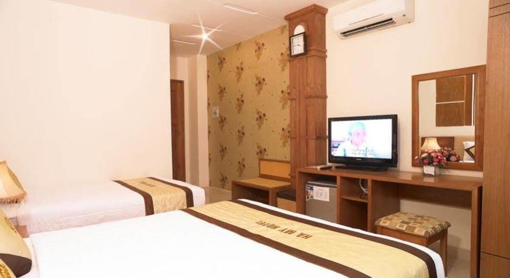 Symphony Khách sạn TP. Hồ Chí Minh